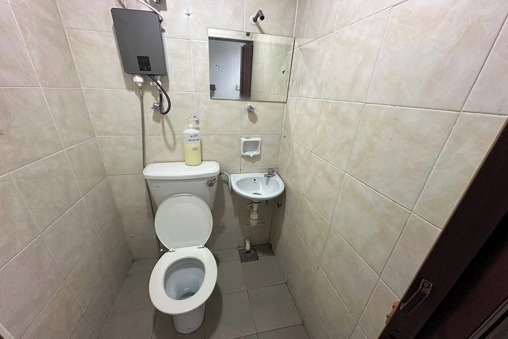 Sha La La Hostel