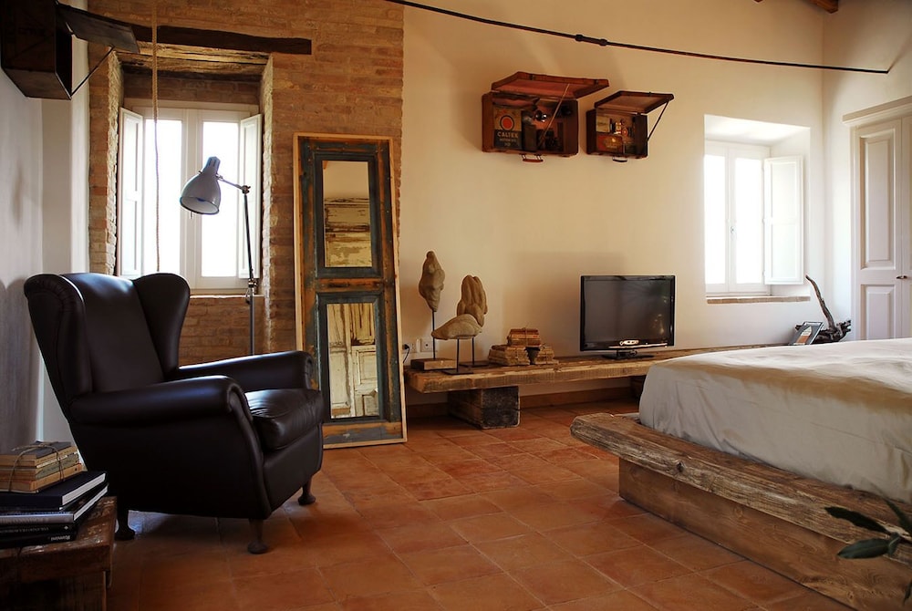 Castello di Granarola Relais – Adults Friendly