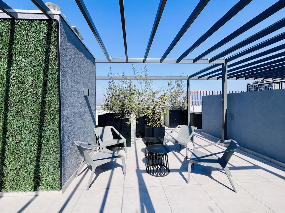 Urbano Plaza Vespucio Laundry Parking Pet Pool