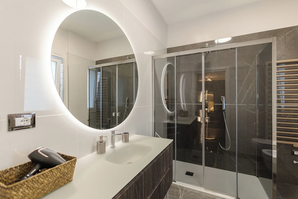 VBM SUITE & SPA APARTMENTS