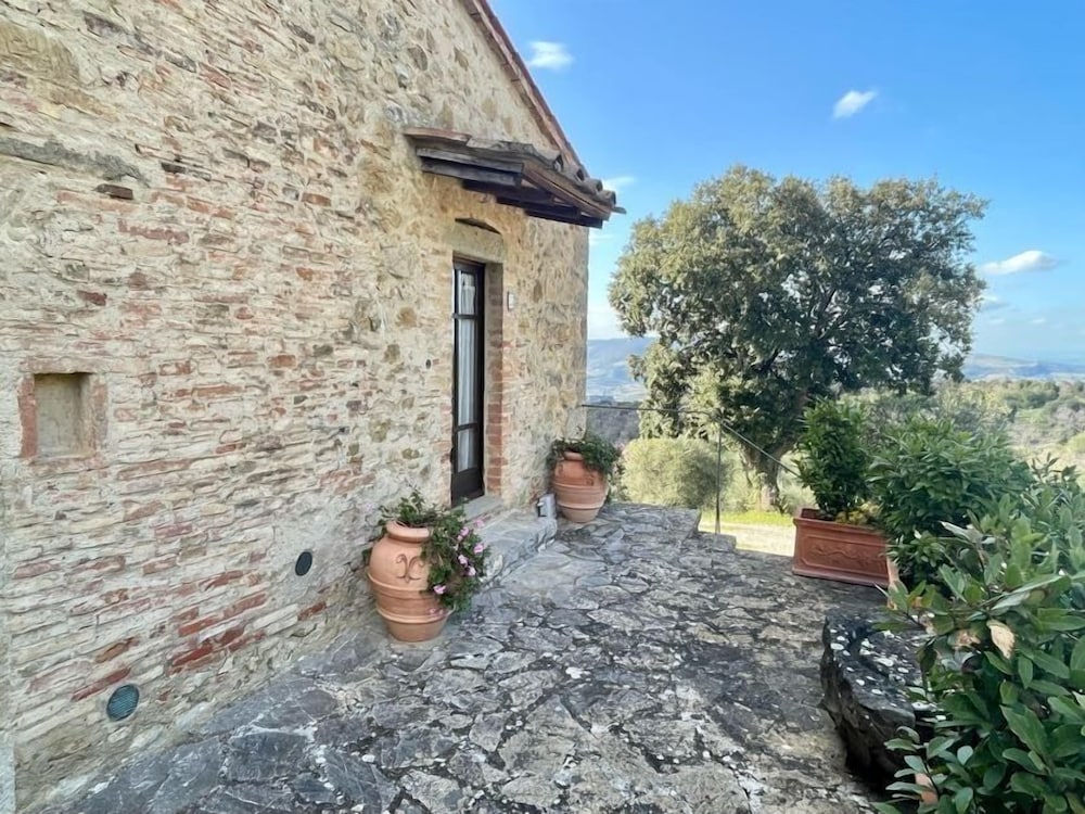 Podere Montale Il Borgo