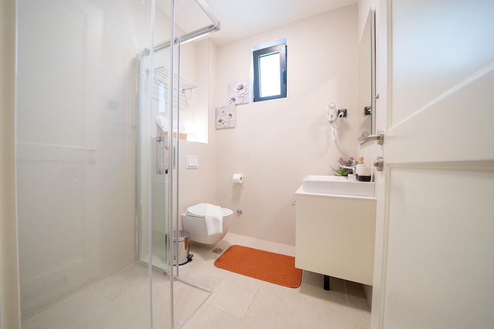 Hotel Invictus