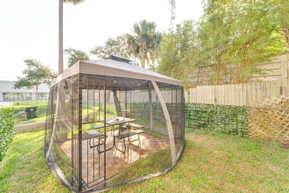 Daytona Beach Studio: Walk to Boardwalk + Pier!