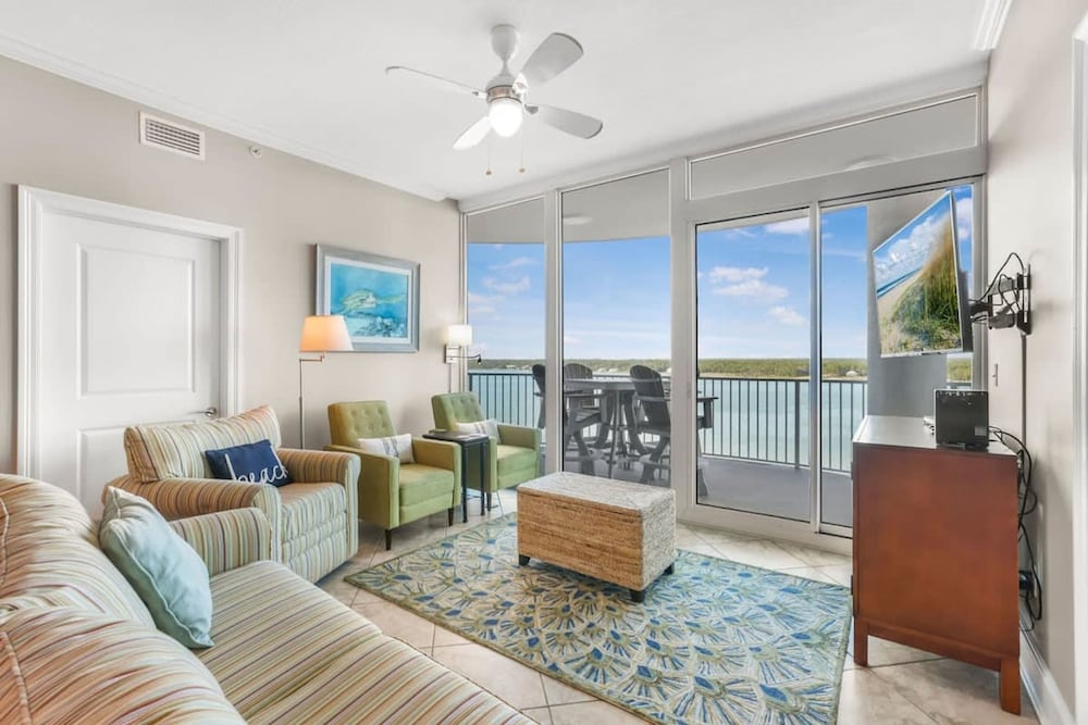 Bel Sole 1102 Spacious Water View Beach Access view 3