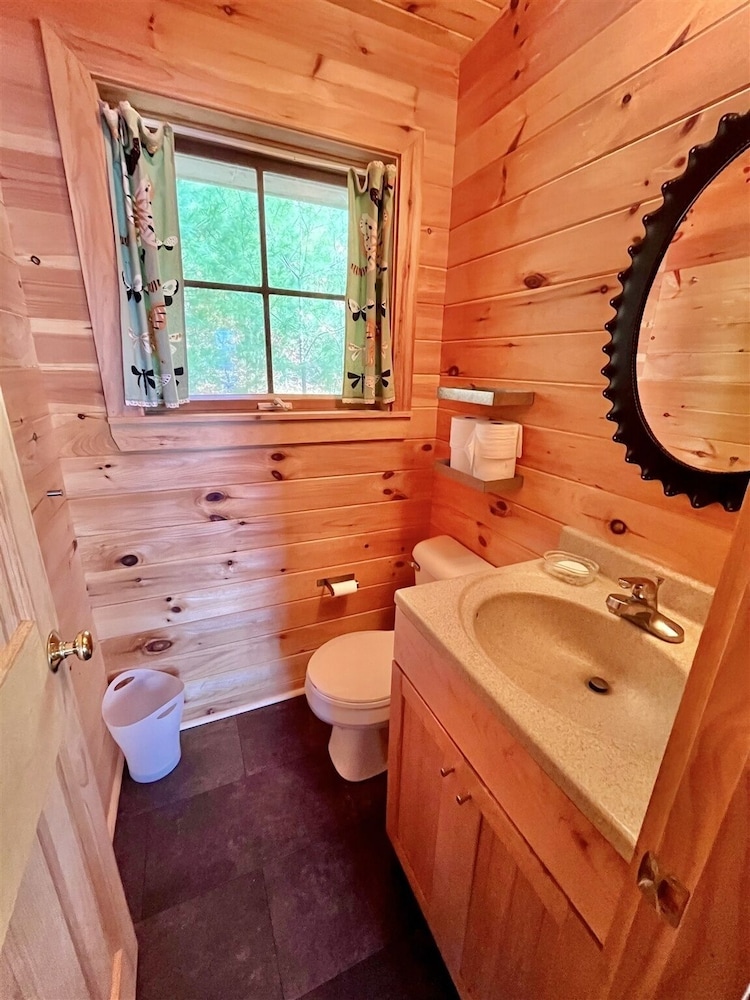 Bear Point Limit 15 7 Bedroom Villa