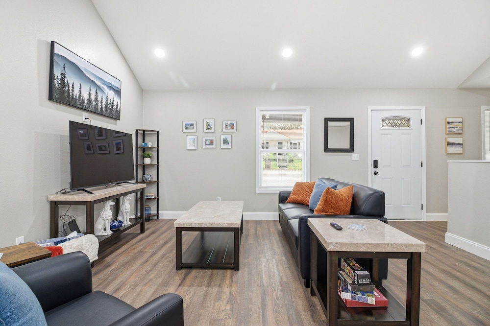 Bright and Cozy 4BR Home