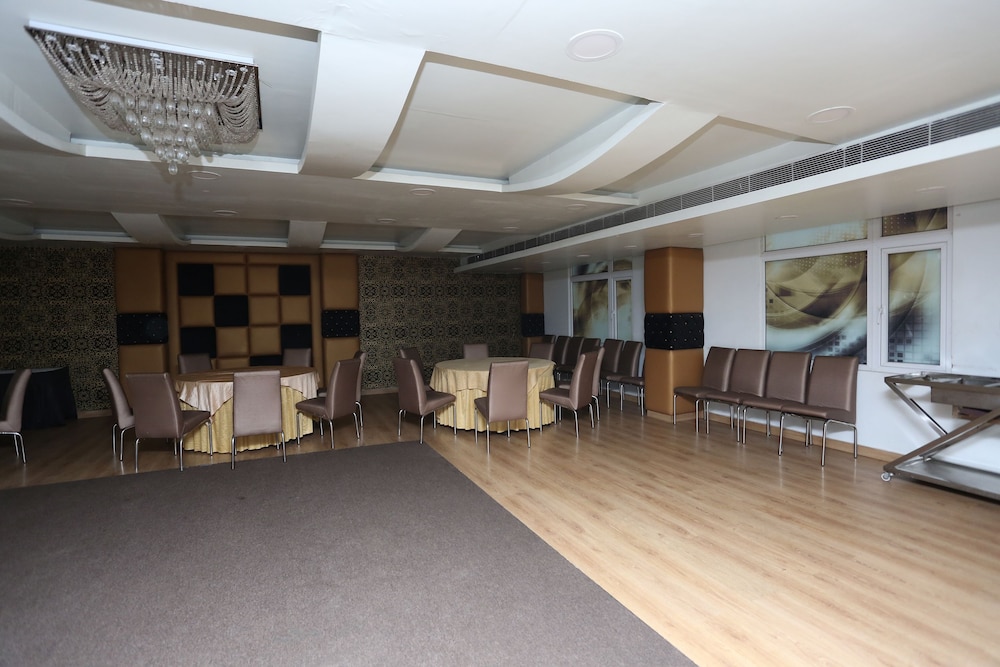 OYO 5663 GS Inn