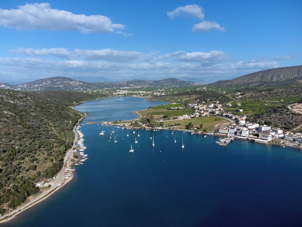 Stork Holiday Apartments - Garden & Sea View