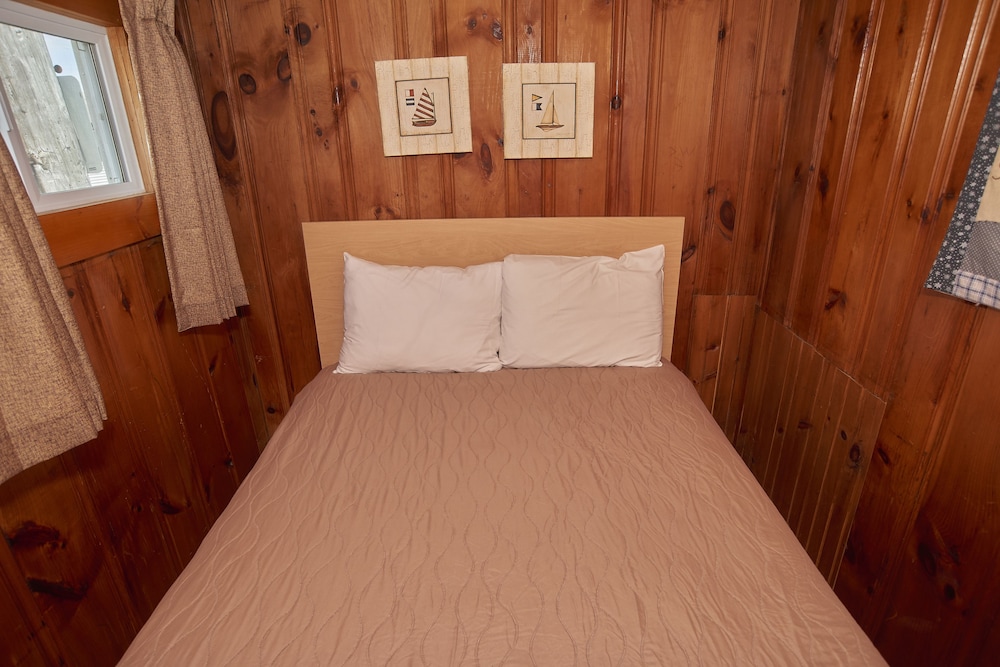 Marguerite Motel