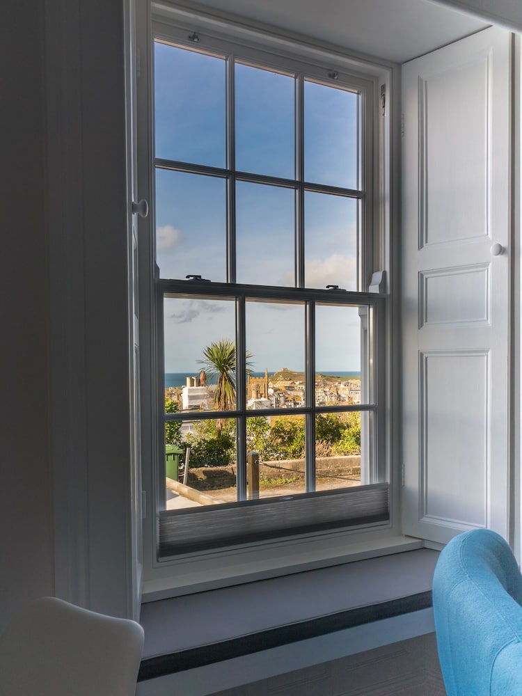 Tregenna Apartments view 5