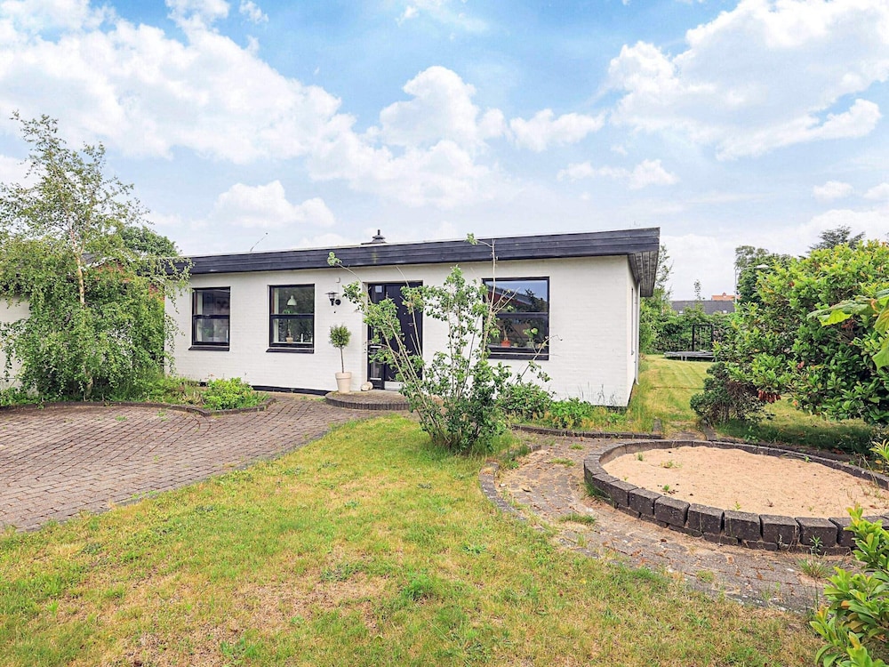 4 Star Holiday Home in Albaek