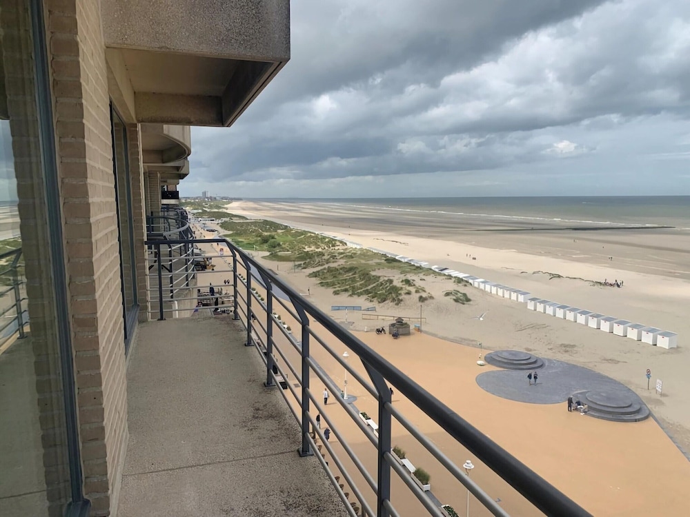 Apartment in Belgium Near Marina Port