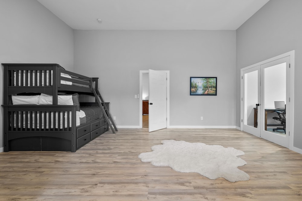 Tumalo Ranch 4 Bedroom Home