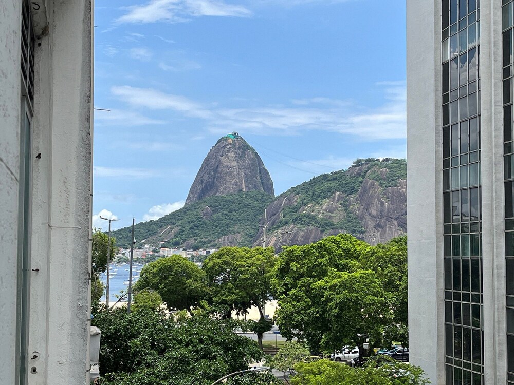 Apto com vista privilegiada em Botafogo