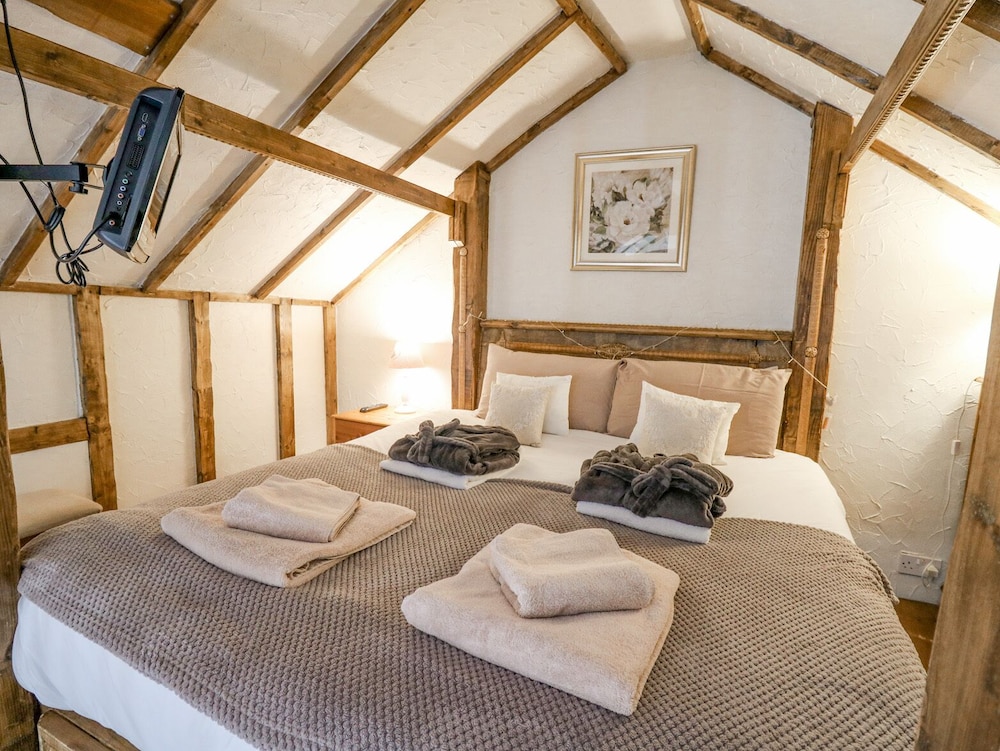 Rose Cottage view 3