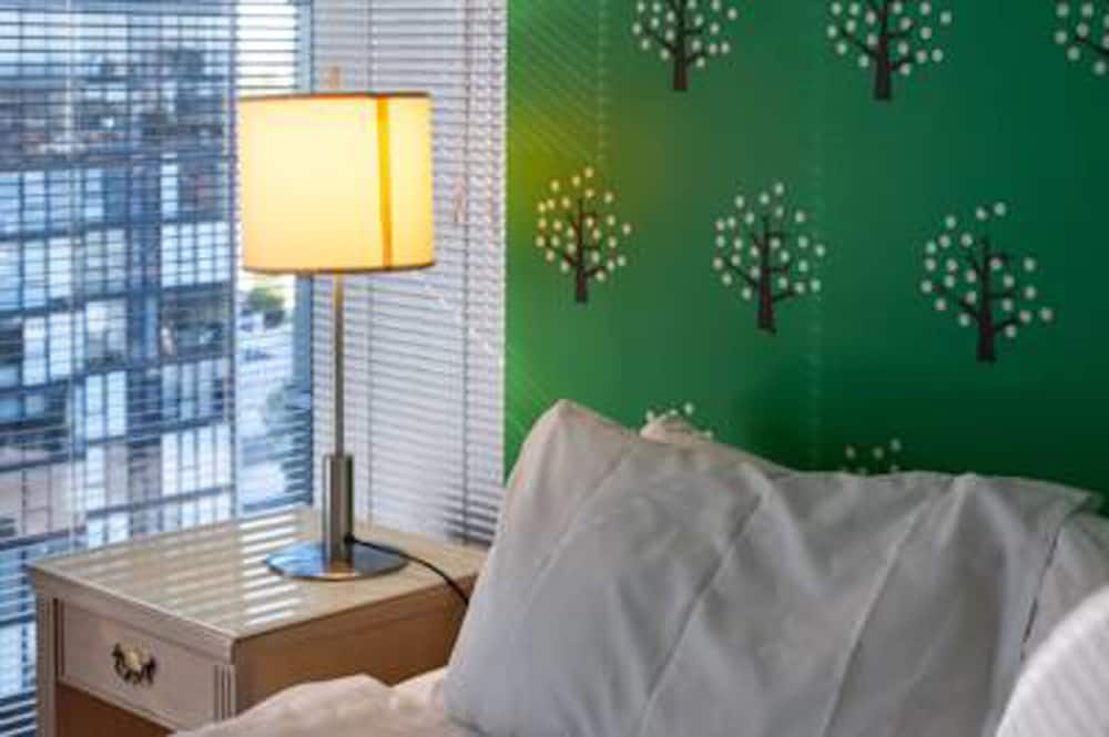 Inner Melbourne Serviced Apartments