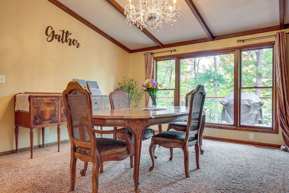 Rhinelander Chain of Lakes Home w/ River Dock! view 5