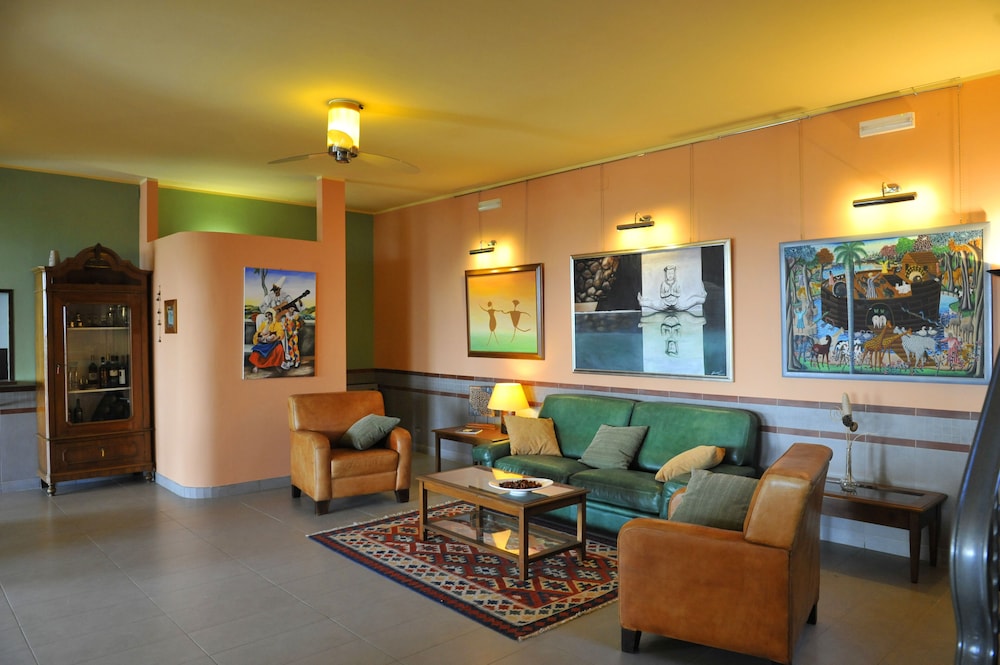 lounge