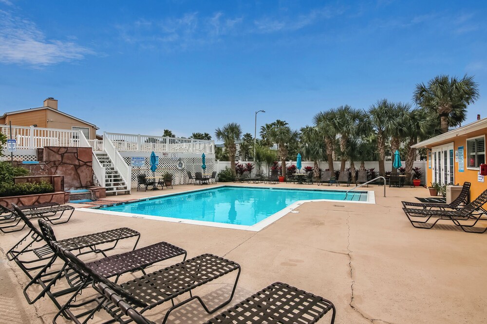 Blissful Thinking by Ryson Vacation Rentals