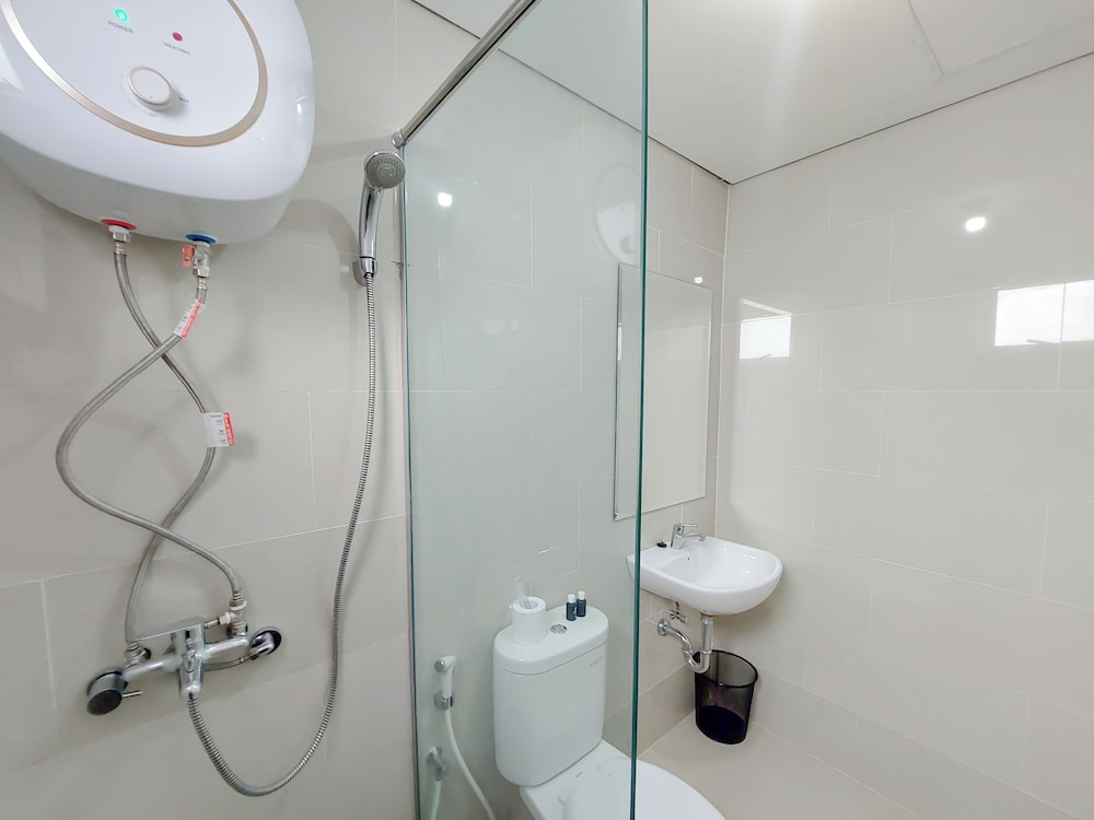 Good Place And Homey 2Br At Podomoro City Deli Medan Apartment