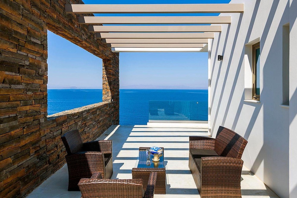 Tersanas Villas