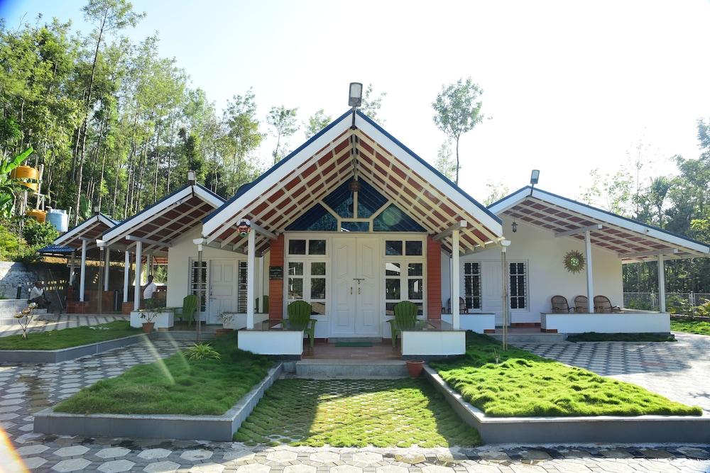 Kava Retreat by Z Vacations