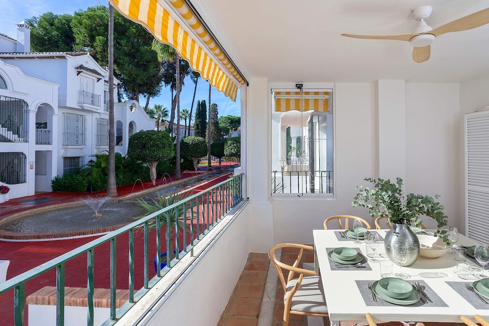 Bright&exclusive 3BD Apartment Estepona. El Presidente