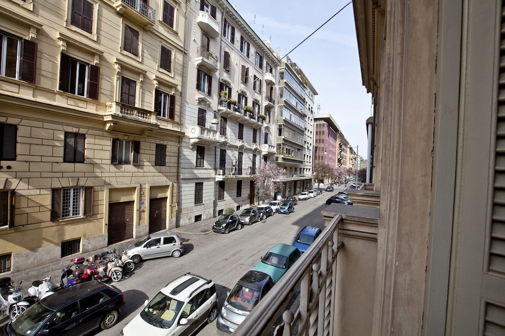 Wonder Prestigious Apt
