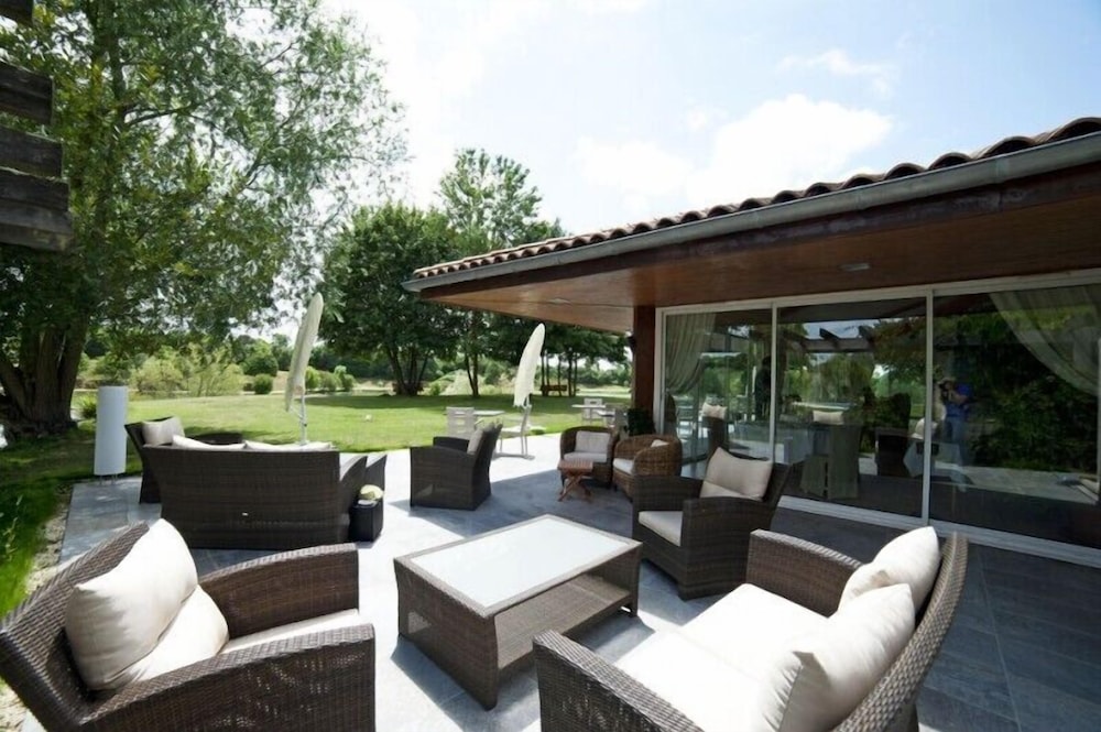 Les Jardins du Lac, The Originals Relais (Relais du Silence) - Property Image 18