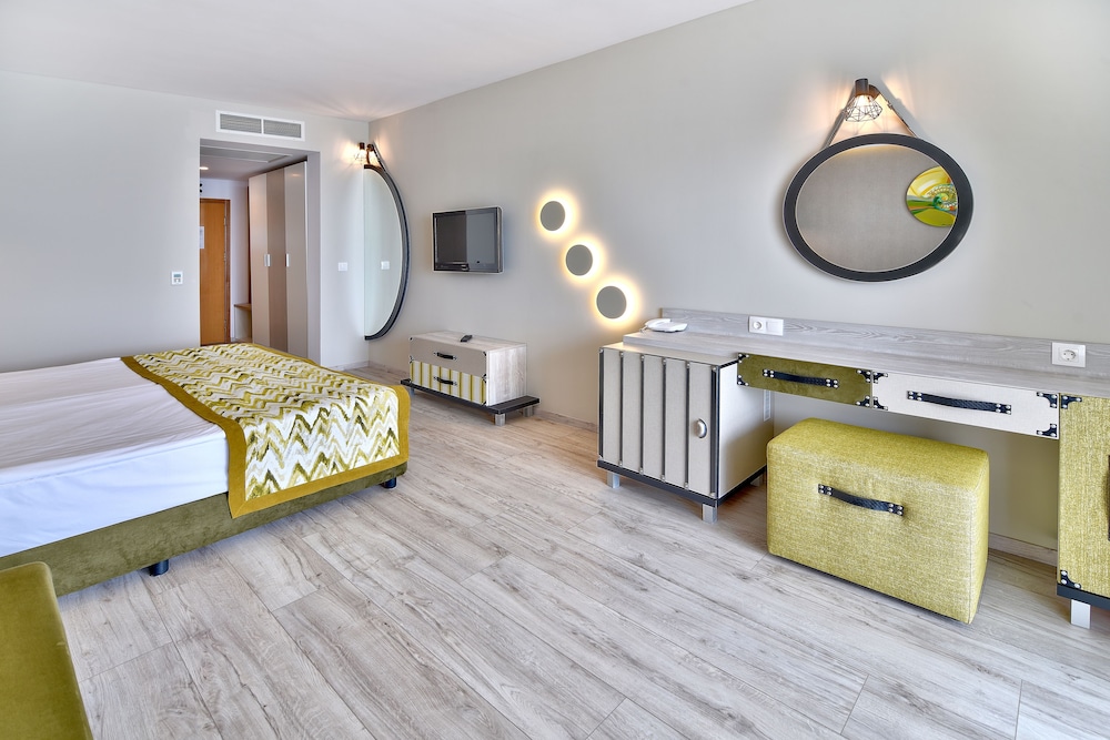 Grifid Encanto Beach Hotel - Wellness & SPA