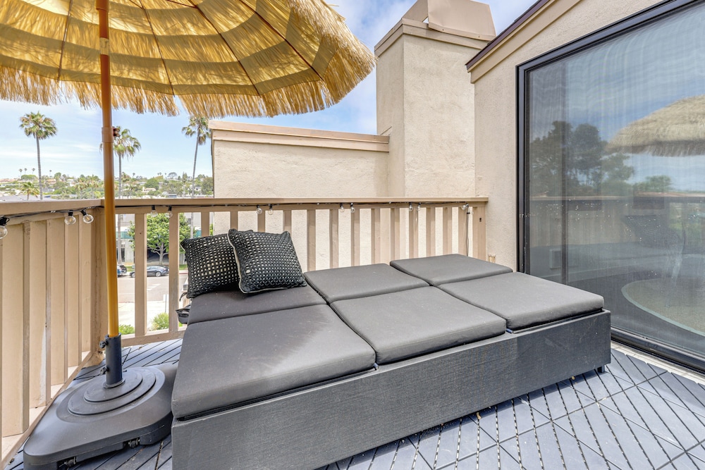 Resort Perks, Ocean Access: Solana Beach Townhome!