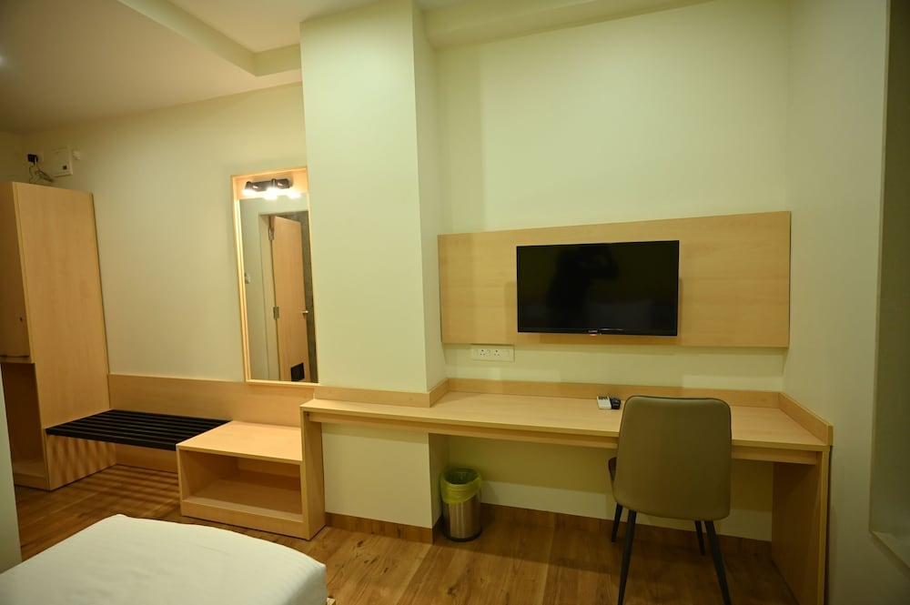 Photo 9