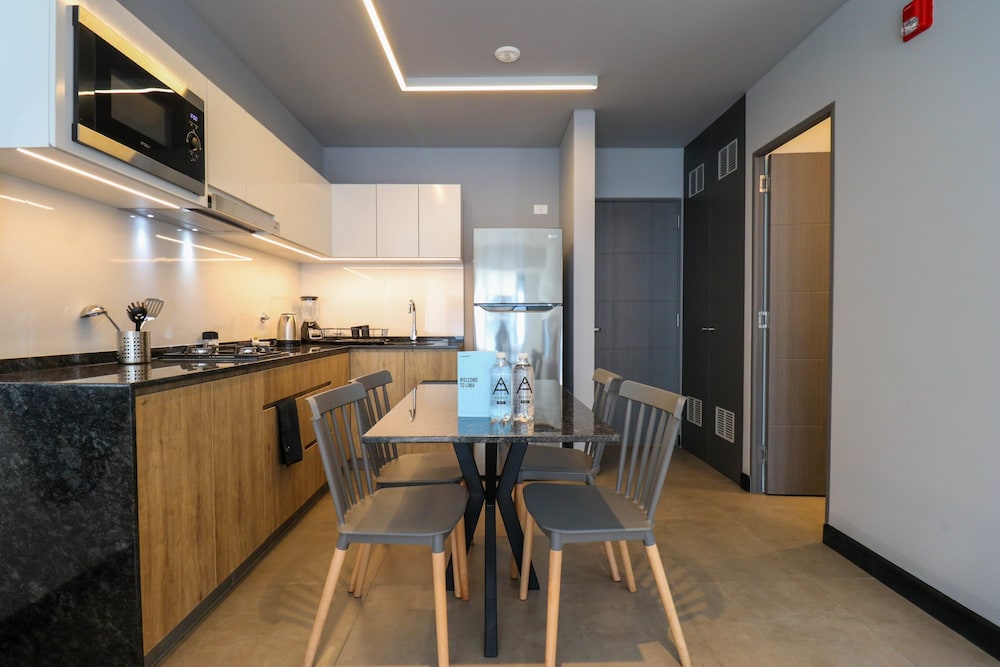 w Amazing 1BR w Perfect Balcony in San Isidro