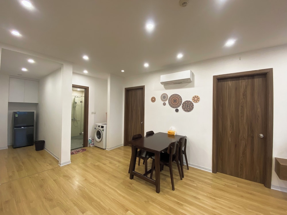 Vinhome D'capitale Service Apartment - Mikage Housing