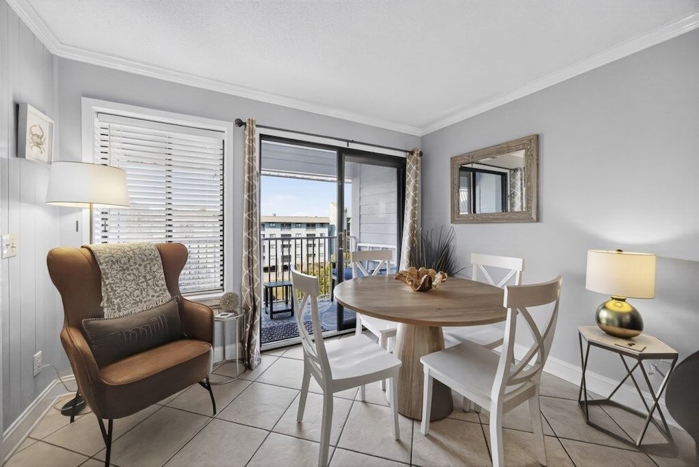 Coco Cabana - Monthly Rates Available! 2 Bedroom Condo