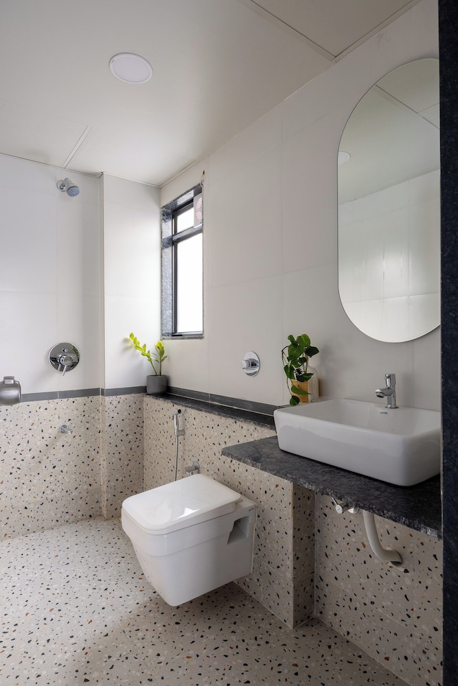 Saavi Suites