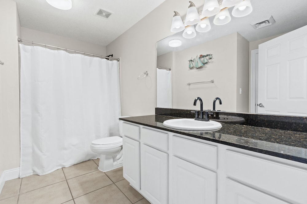 Calypso Beach Resort by Panhandle Getaways