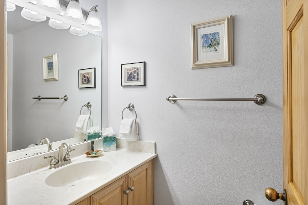 Aspenwood at Deer Valley Resort - Three Bedroom Condo with Hot Tub #1305 3 Condo