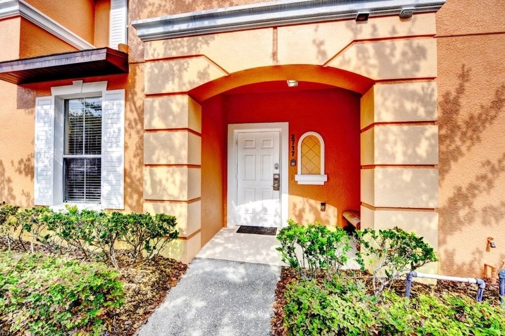 Relaxing Townhome In Regal Oaks Resort By Old Town 3 Bedroom Townhouse