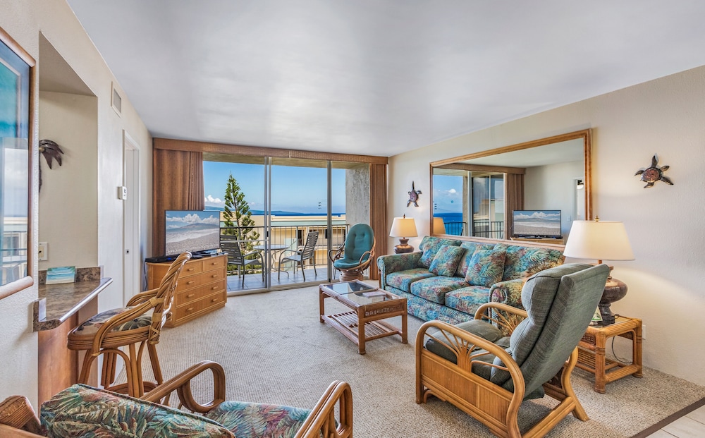 Royal Kahana Resort by rkmaui