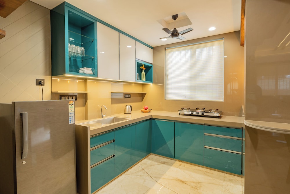 Alaya Stays - Imperial Calista 4BHK near Khandala Hills