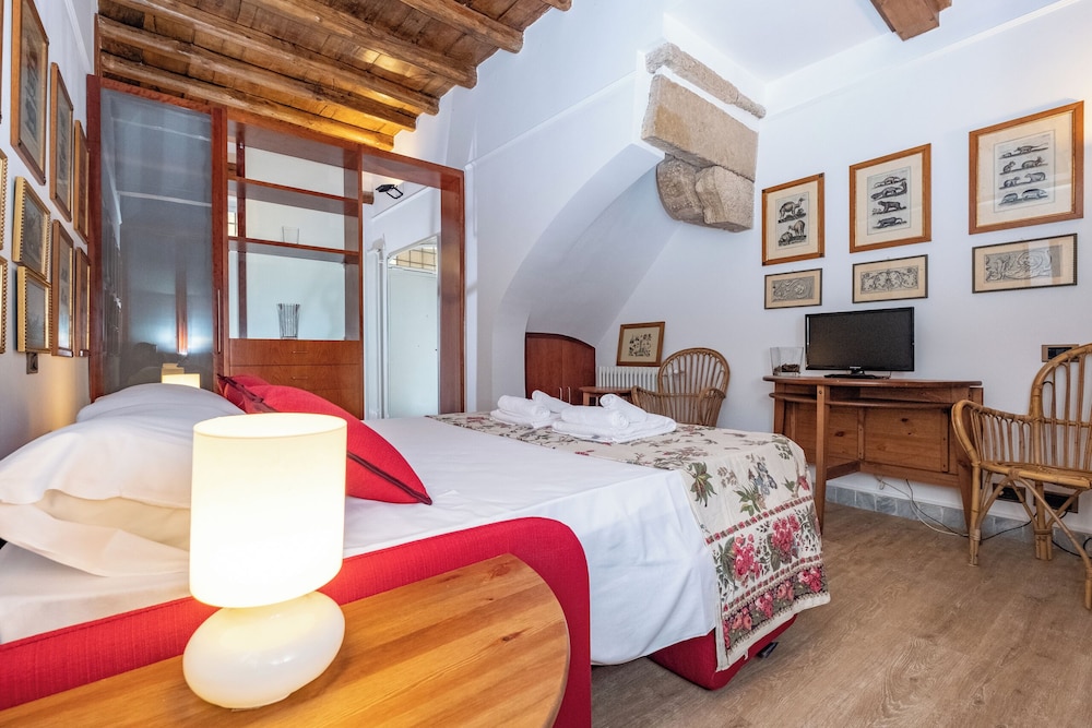 Campo De' Fiori Apartments
