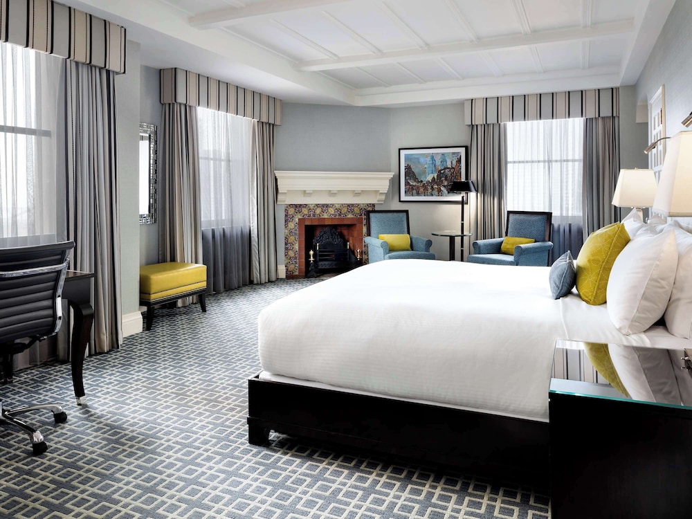 Fairmont Royal York Gold Experience 11