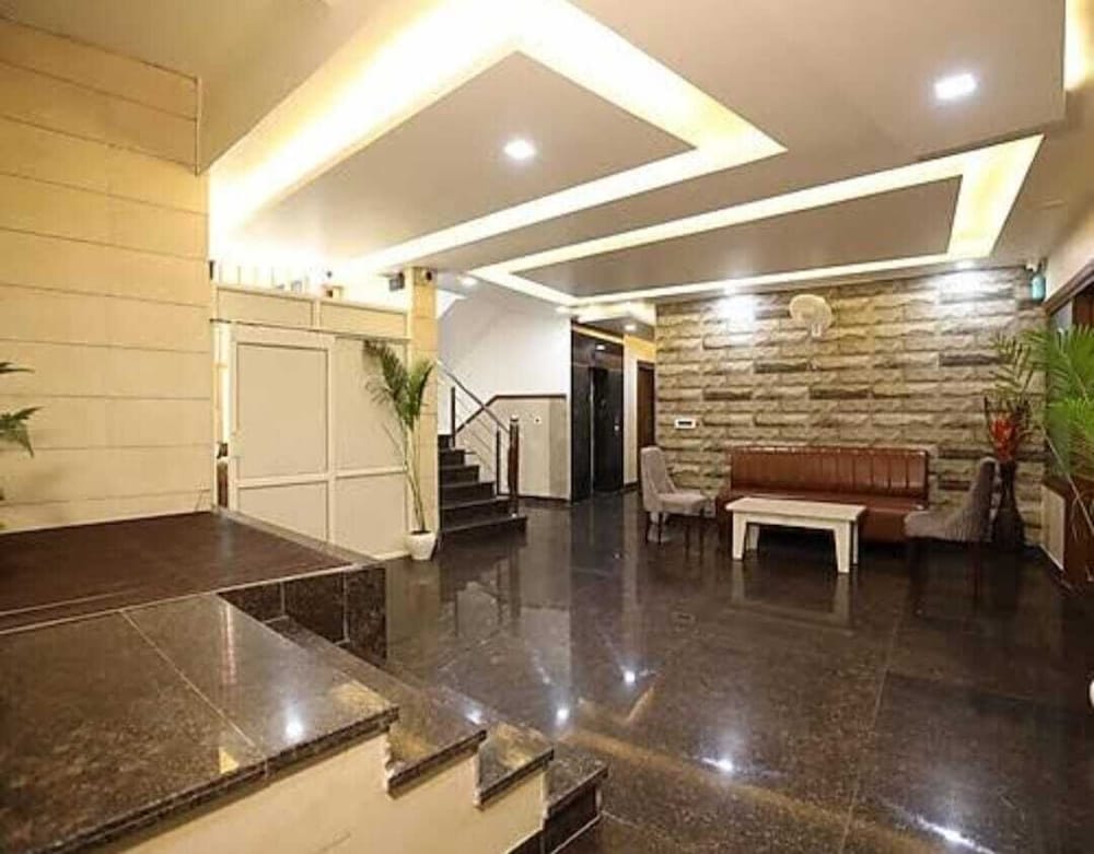 LAVIT HOTEL