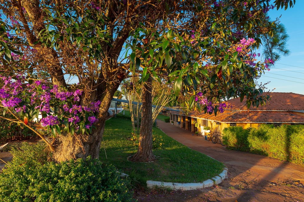 Hotel Pousada Figueira - Image 1