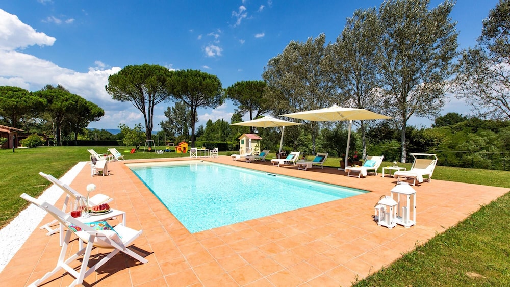 Villa Elisa 16 in Fucecchio view 2