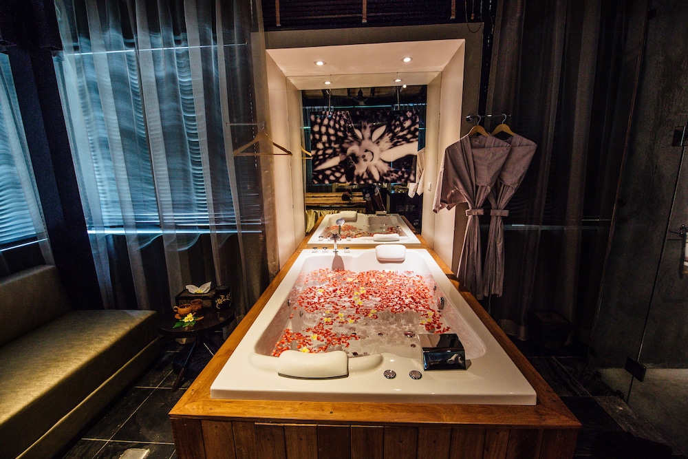 Nikki Beach Resort & Spa — photo 50