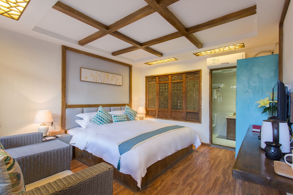 Hua Zhu Fansu Yunju Homestay
