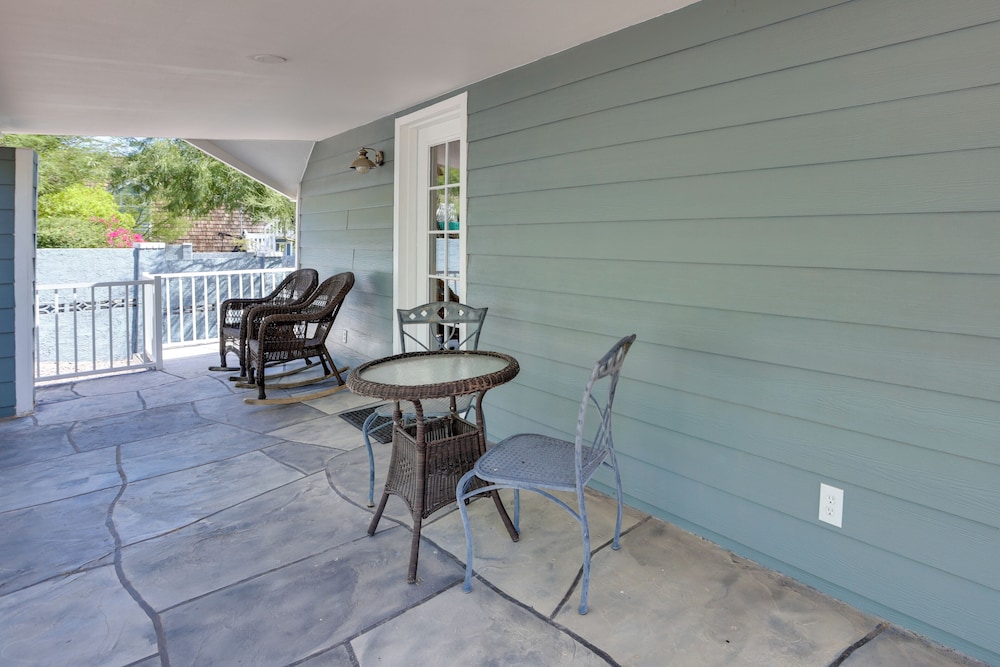 Desert-view Home w/ Large Loft in Apache Junction!