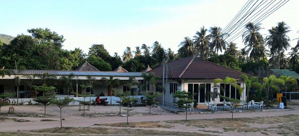 The Best Hostel